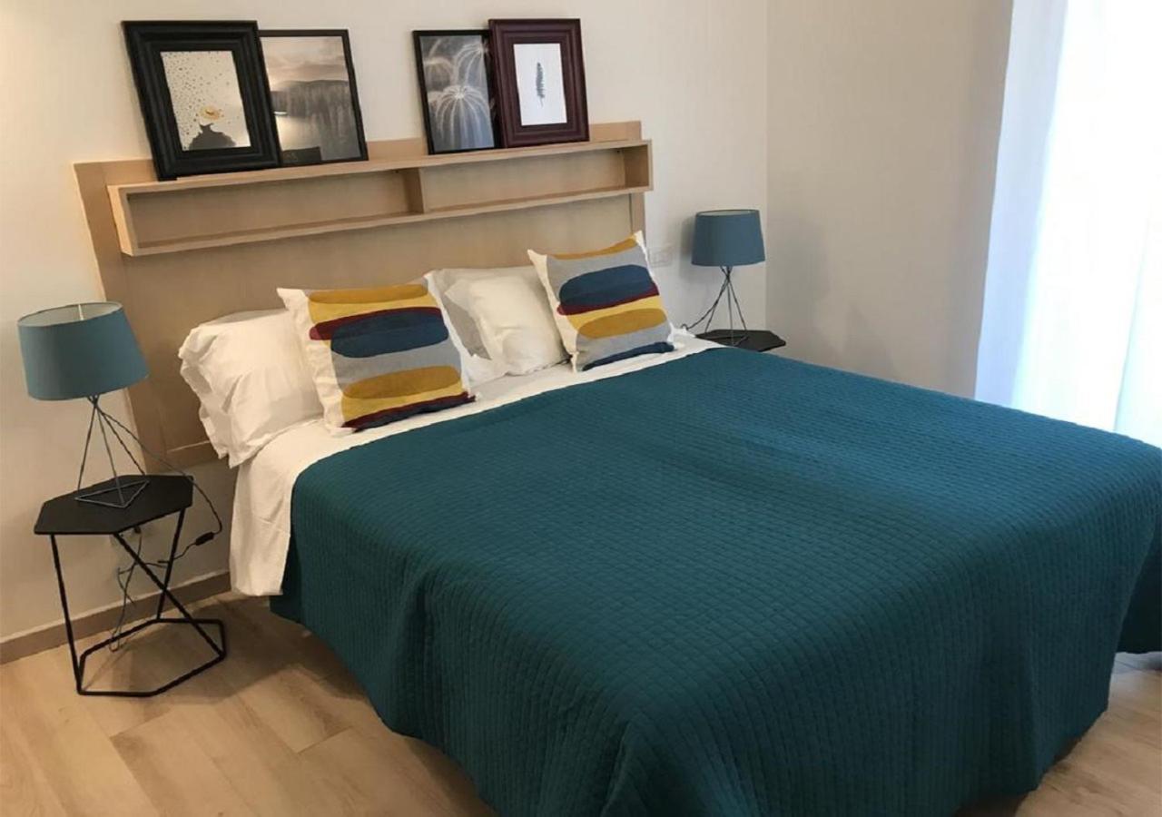 Adige Rooms Porta Vittoria เวโรนา ภายนอก รูปภาพ
